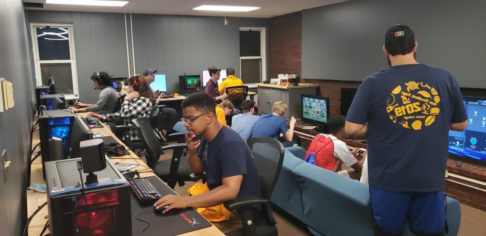 Gamers try out the college's e-gaming space in Whitney Hall during the Student Involvement Fair.